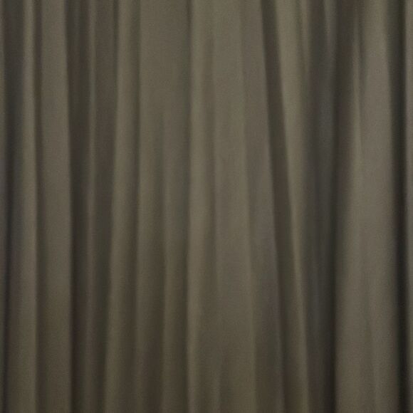 Alfred Dunner Black Pleated Pull On Midi Skirt - Picture 2 of 6